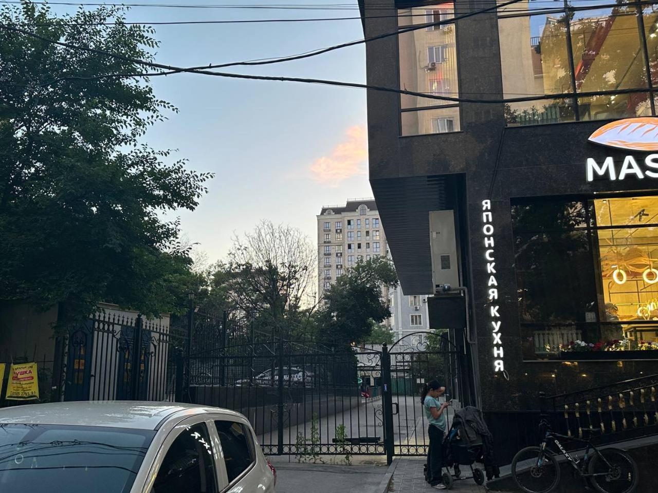 apartments Harmony on sydykova st 156а Бішкек Екстер'єр фото